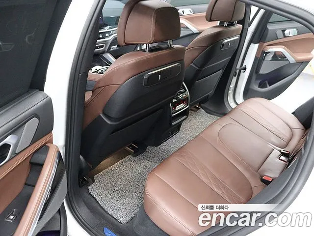 BMW X6 — Фото автомобиля 15