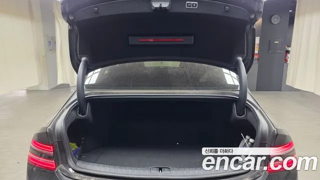 Genesis G80 RG3 — Фото автомобиля 26