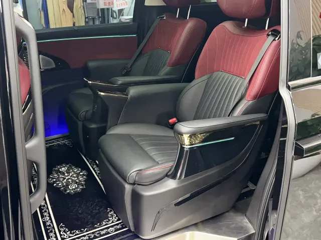 GAC Trumpchi E9 — Фото автомобиля 19