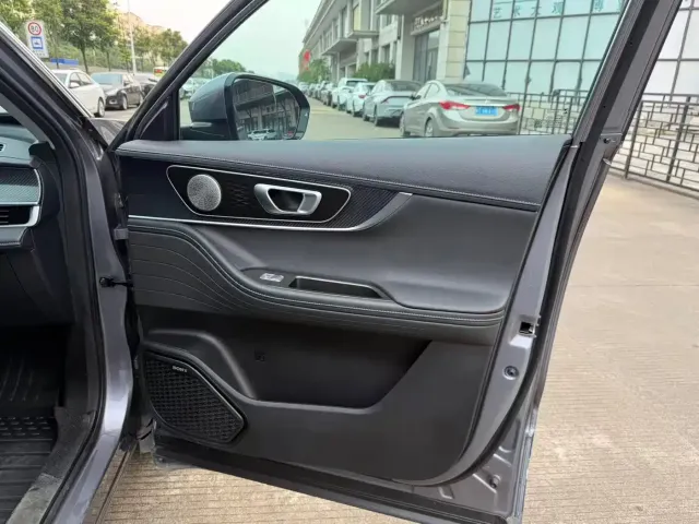 Chery Tiggo 7 PLUS 2023 Champion Edition 1.6TGDI DCT Extraordinary Version — Фото автомобиля 10
