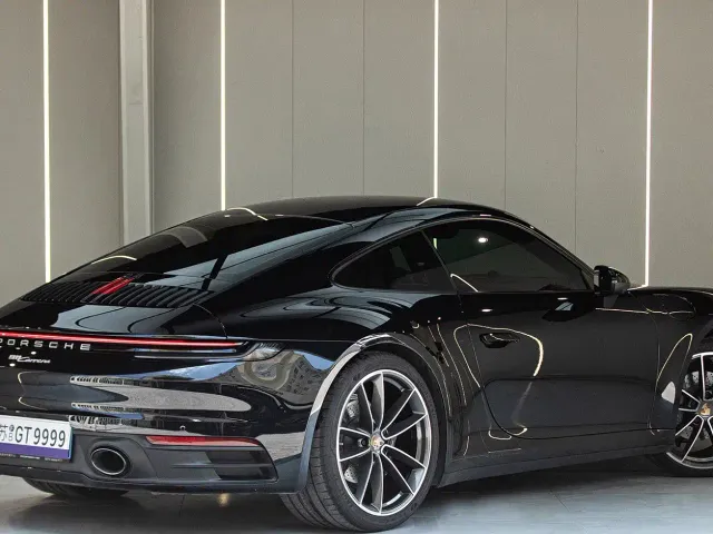 Porsche 911 — Фото автомобиля 7