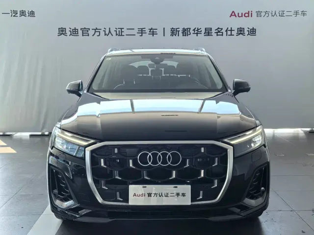 Audi Q7 — Фото автомобиля 2