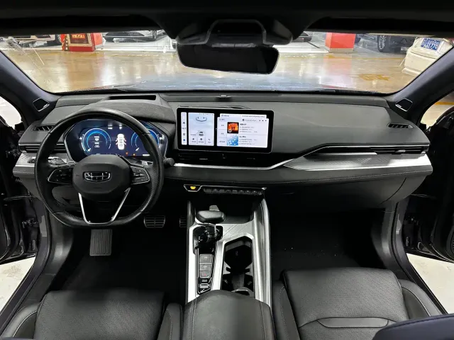 Geely Xingrui — Фото автомобиля 7