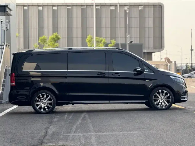 Mercedes-Benz V-Class — Фото автомобиля 5