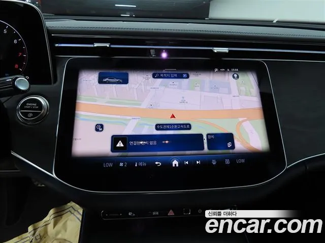 Mercedes-Benz E-Class — Фото автомобиля 15