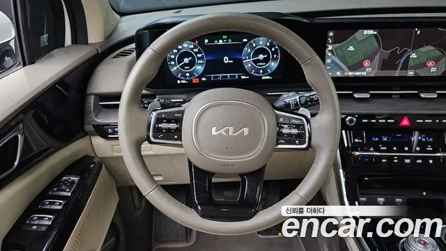 Kia Carnival Generation 4 — Фото автомобиля 14