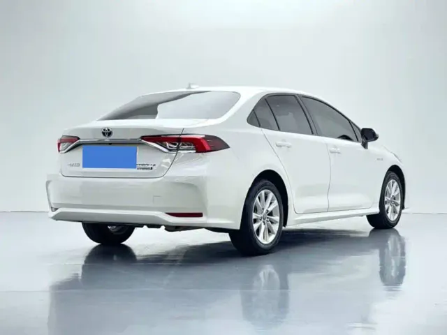 Toyota Corolla — Фото автомобиля 6