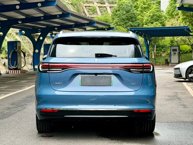 Shangjie SUV — Фото автомобиля 5