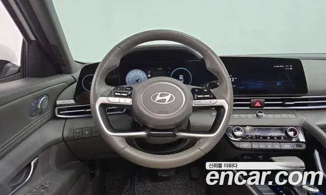 Hyundai Avante CN7 — Фото автомобиля 19