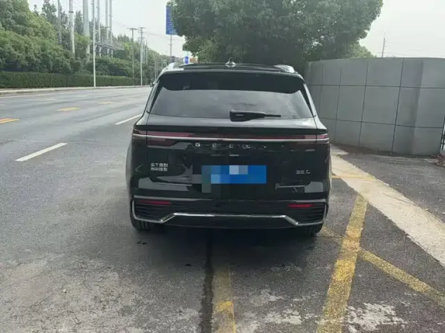 Geely Xingyue L — Фото автомобиля 5