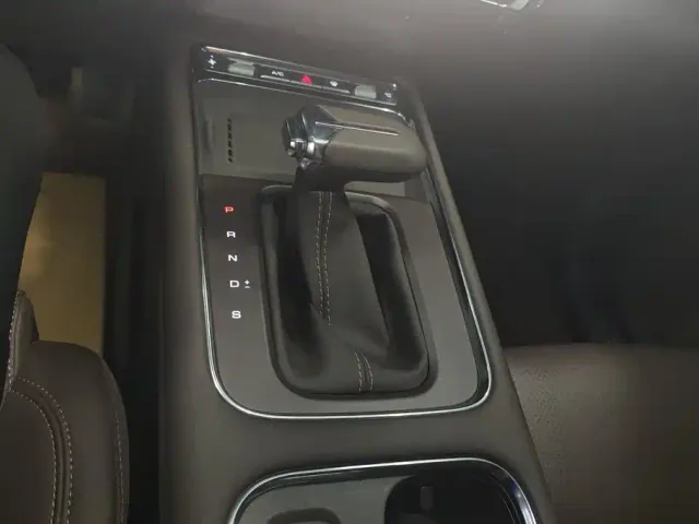 Wuling Starlight 730 — Фото автомобиля 16