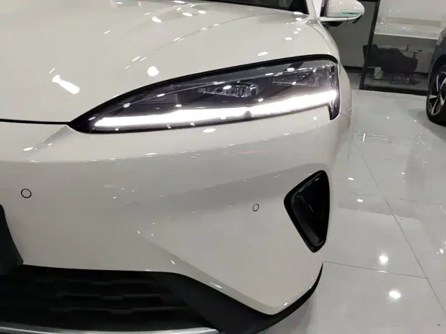 BYD Seal 07 DM-i — Фото автомобиля 23