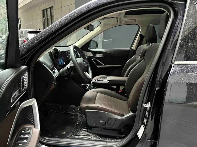 BMW X1 — Фото автомобиля 11