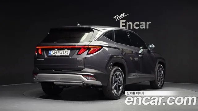 Hyundai Tucson Новый Tucson (NX4) Бензин 1.6 турбо 2WD — Фото автомобиля 2