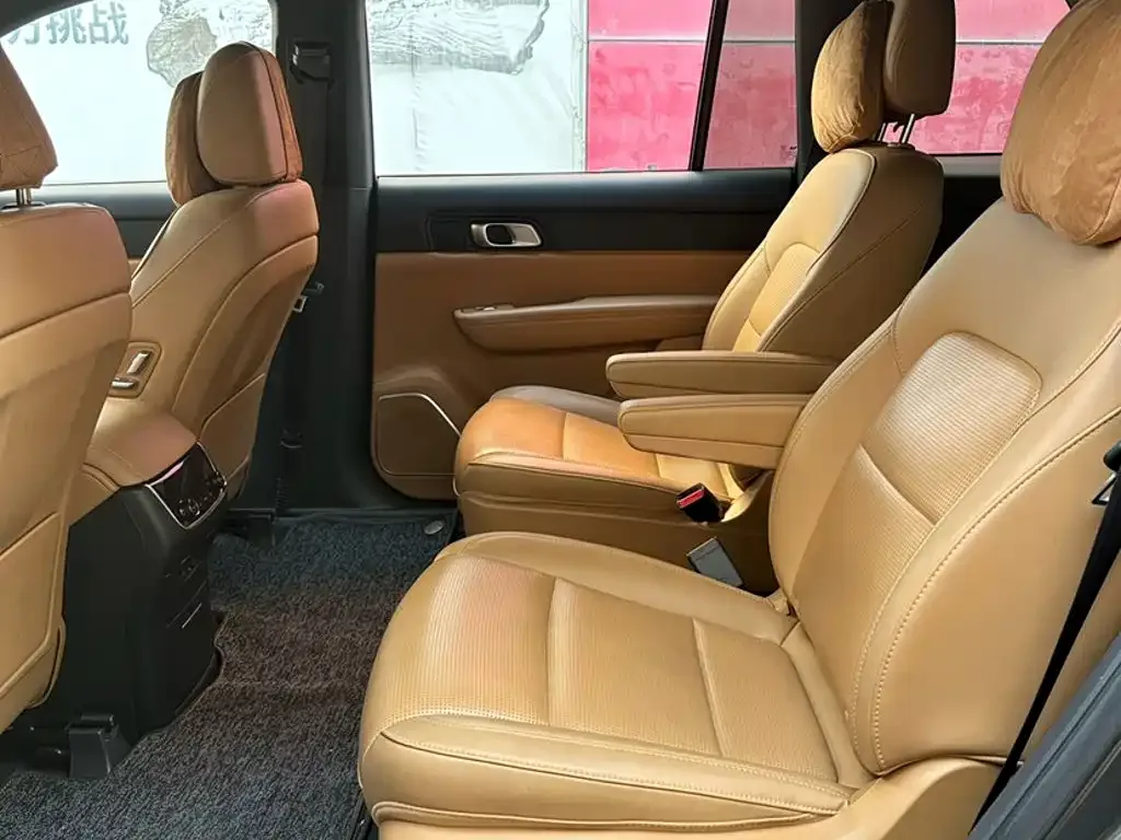 Li Auto Li ONE 2021 Extended Range 6-Seater — Фото автомобиля 9