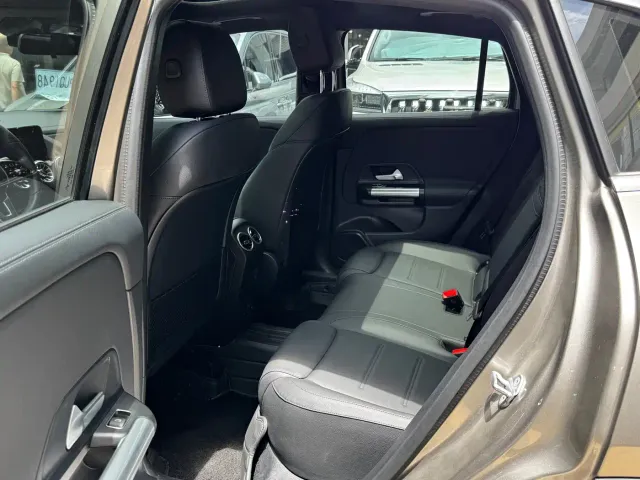 Mercedes-Benz GLA-Class — Фото автомобиля 7