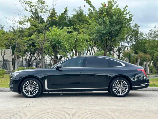 Hongqi H9 — Фото автомобиля 19