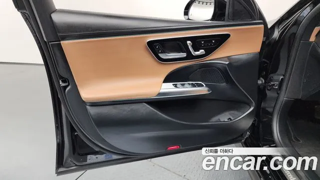 Mercedes-Benz E-Class W214 — Фото автомобиля 24