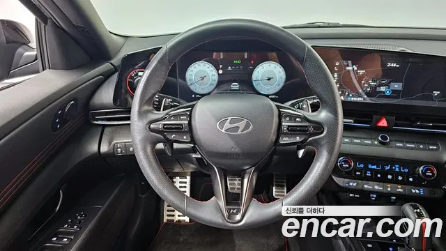 Hyundai AVANTE Новый Avante (CN7) — Фото автомобиля 11