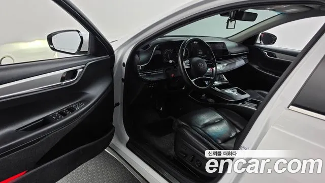 Hyundai Grandeur Grandeur (New) — Фото автомобиля 10
