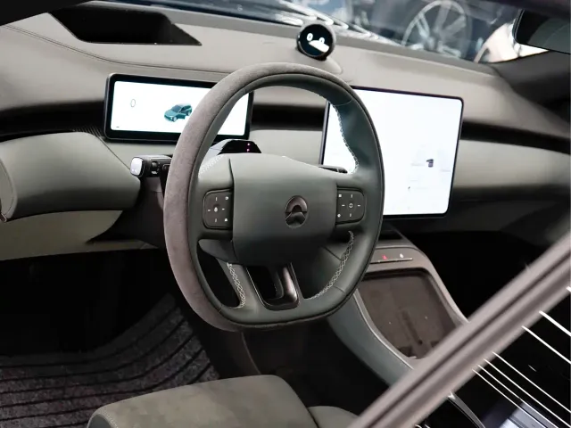 Nio ET5 Touring — Фото автомобиля 9
