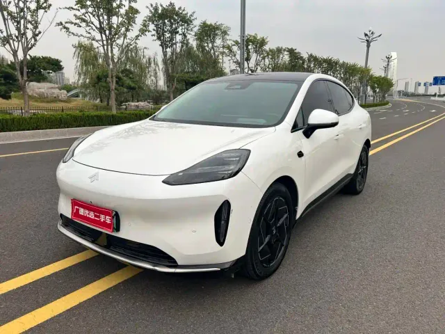 GAC Hyptec HT — Фото автомобиля 2