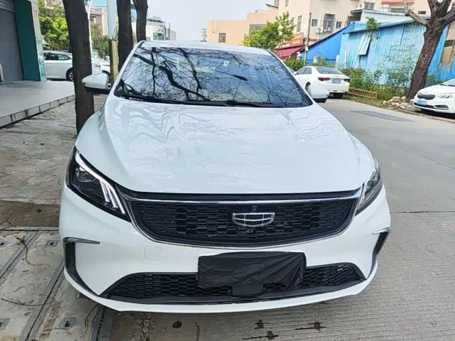 Geely Binrui — Фото автомобиля 2