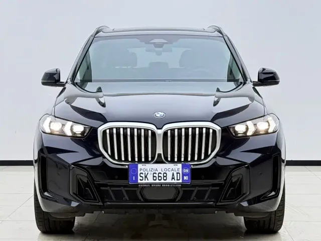 BMW X5 — Фото автомобиля 2