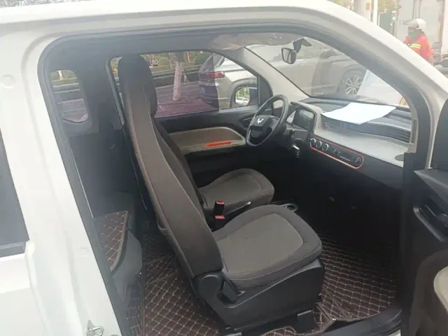 Wuling Hongguang Mini EV — Фото автомобиля 24
