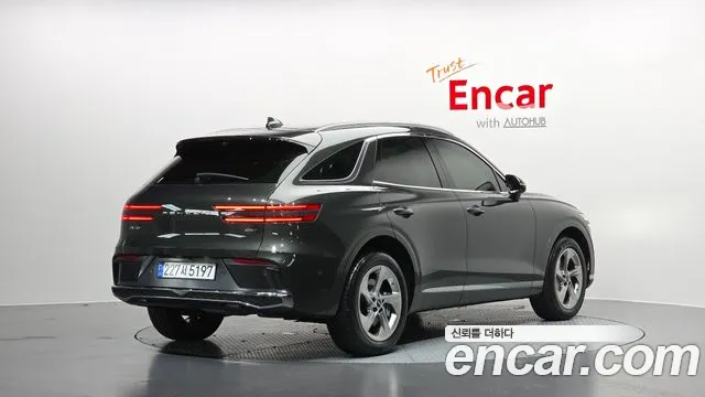 Genesis GV70 2.5T Бензин AWD — Фото автомобиля 2