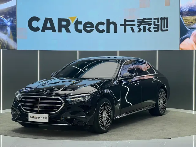 Фотография автомобиля — Mercedes-Benz E-Class