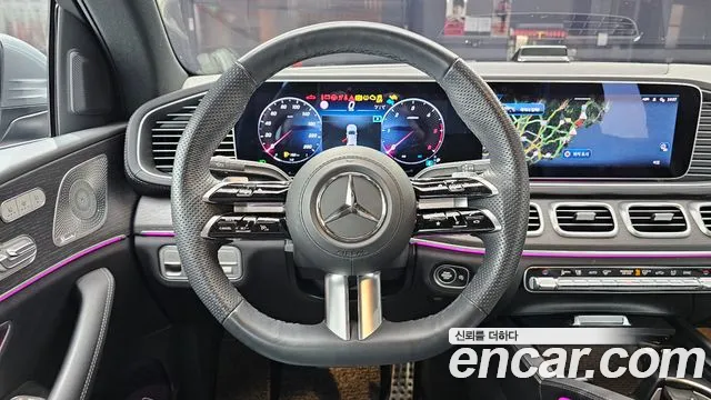 Mercedes-Benz GLE-Class — Фото автомобиля 11