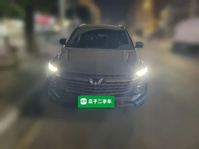 Wuling Victory — Фото автомобиля 2