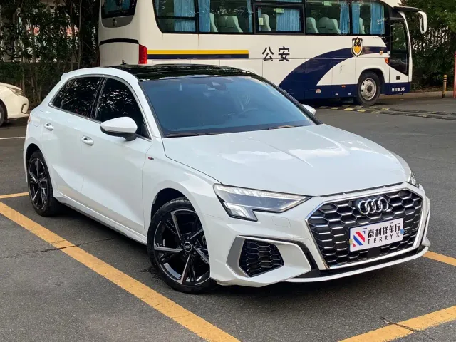 Audi A3 — Фото автомобиля 3