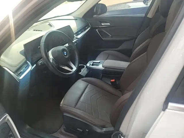 BMW X1 — Фото автомобиля 14