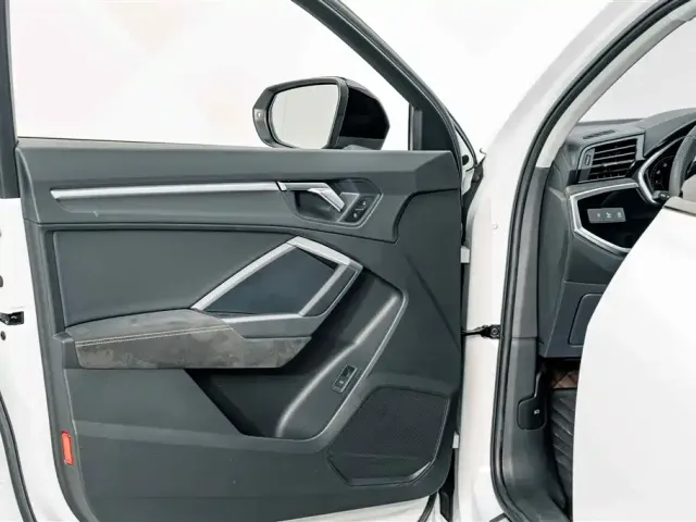 Audi Q3 Sportback — Фото автомобиля 15