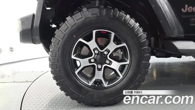 Jeep Wrangler JL — Фото автомобиля 5
