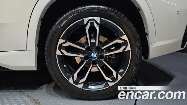 BMW X1 U11 — Фото автомобиля 6