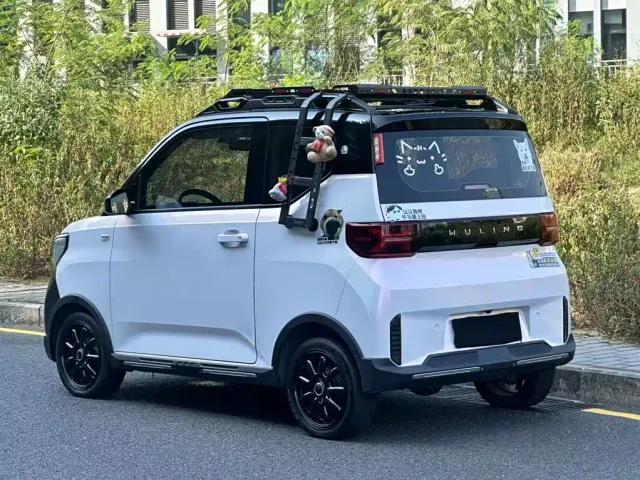 Wuling Hongguang Mini EV — Фото автомобиля 5