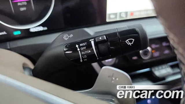Kia K8 Hybrid — Фото автомобиля 30