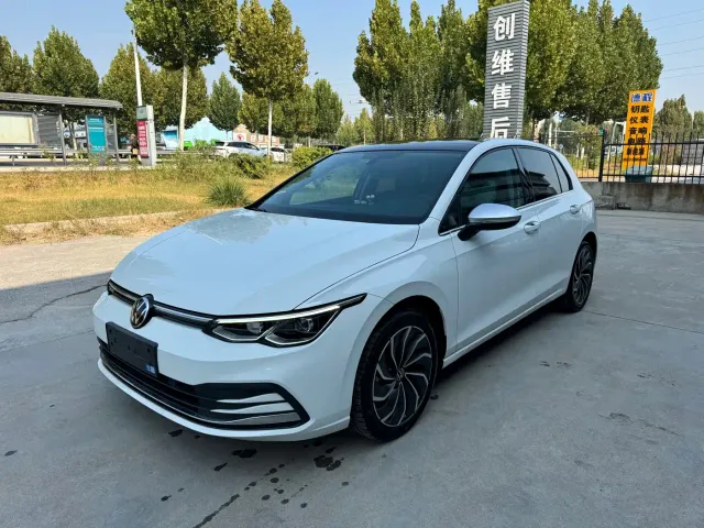 Фотография автомобиля — Volkswagen Golf