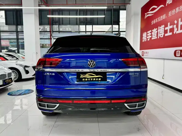 Volkswagen Teramont — Фото автомобиля 13