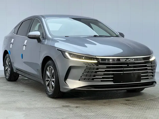 BYD Destroyer 05 — Фото автомобиля 3