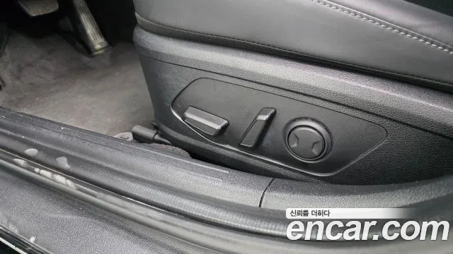 Hyundai Sonata Sonata (DN8) 2.0 LPG(Для проката) — Фото автомобиля 30
