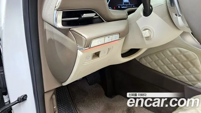 Genesis GV80 2.5T Бензин 2WD — Фото автомобиля 14