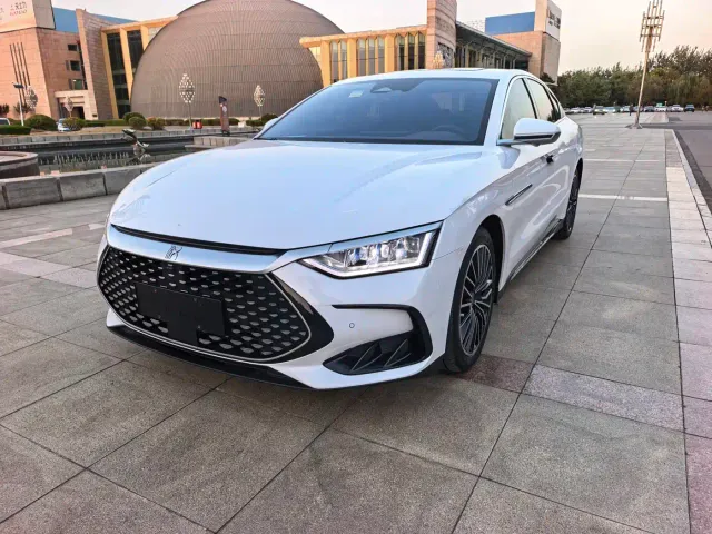BYD Han — Фото автомобиля 3