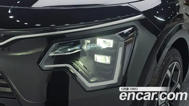 Kia Niro The All New Niro Signature — Фото автомобиля 22