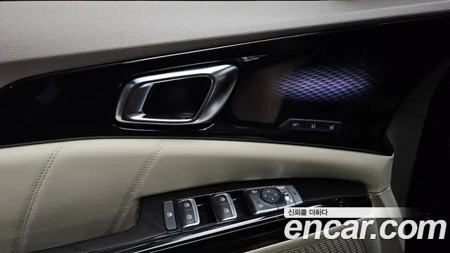 Kia Canival Carnival 4 поколение Дизель 7 мест Signature — Фото автомобиля 28
