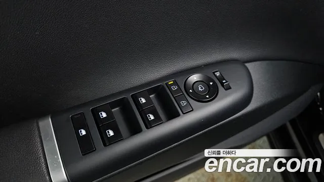 Hyundai Grandeur GN7 — Фото автомобиля 22