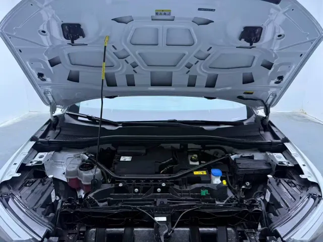 Audi Q4 e-tron — Фото автомобиля 16